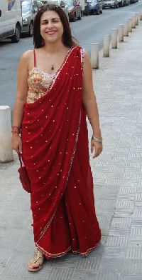 20070911090031-sari.jpg